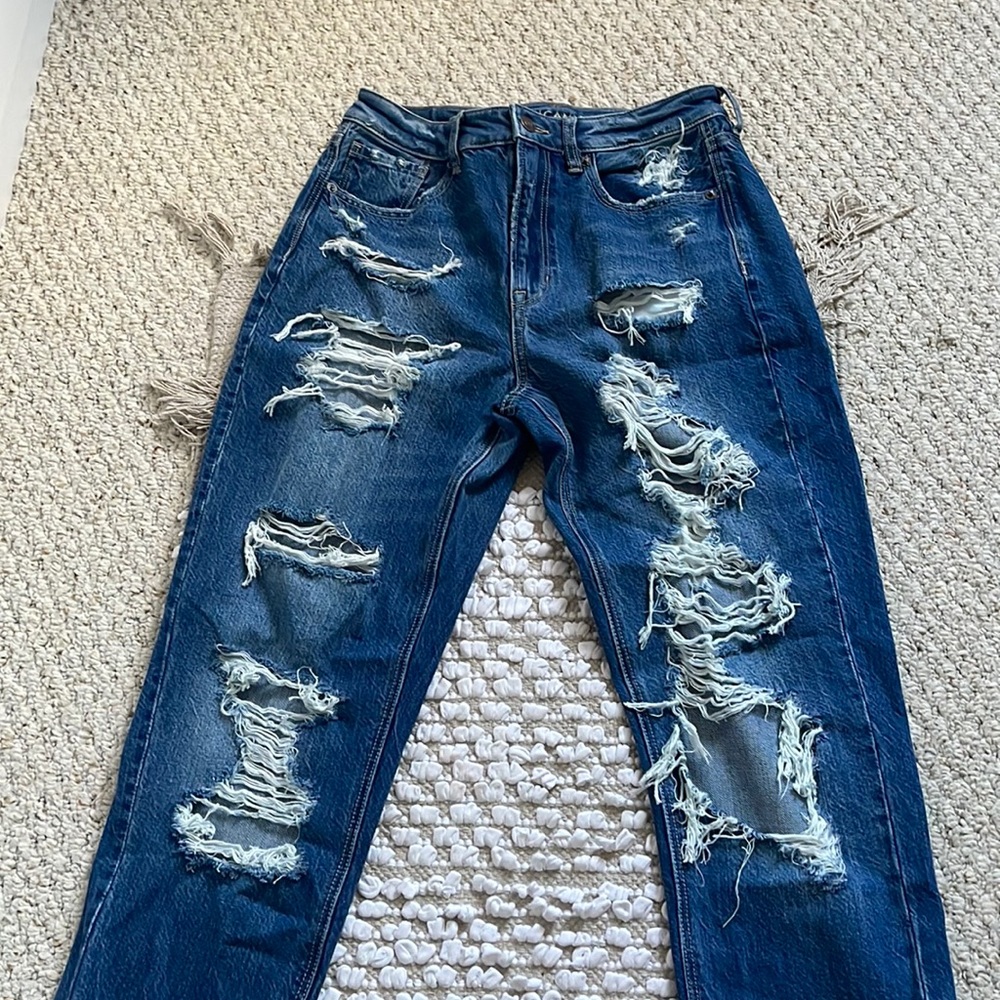 American Eagle Mom Jeans